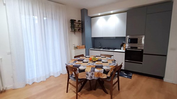 appartamento in vendita a Milano in zona Musocco