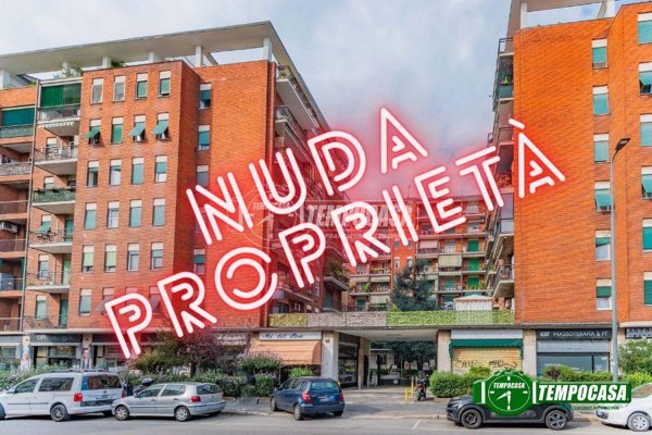 appartamento in vendita a Milano in zona Quarto Oggiaro