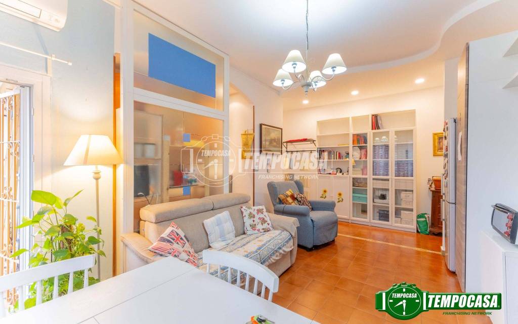 appartamento in vendita a Milano in zona Forze Armate