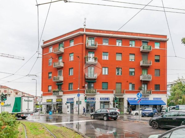 appartamento in vendita a Milano in zona Barona