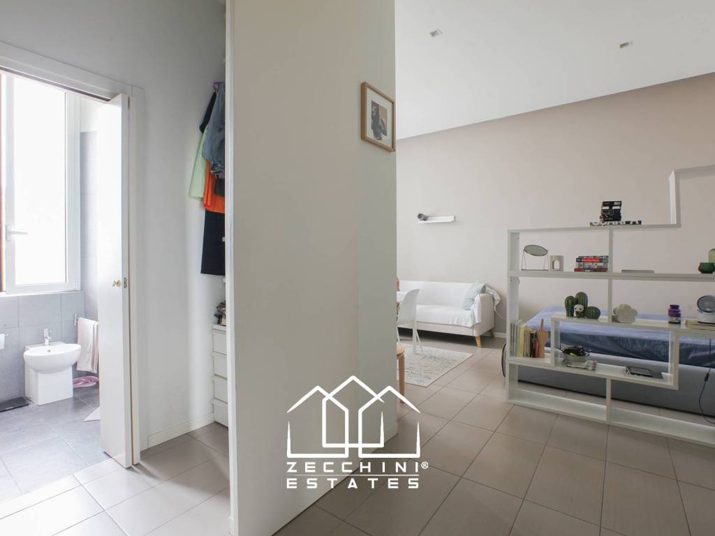 appartamento in vendita a Milano in zona Isola