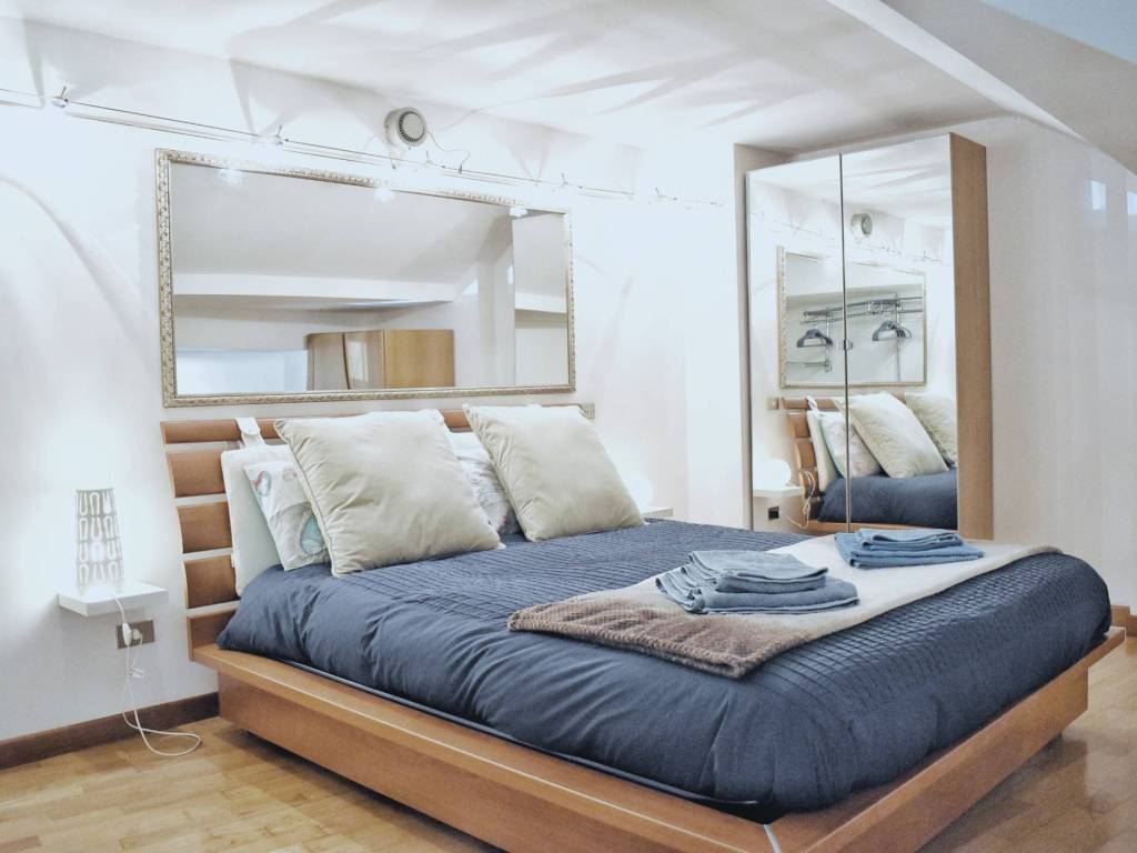 appartamento in vendita a Milano in zona Bovisa