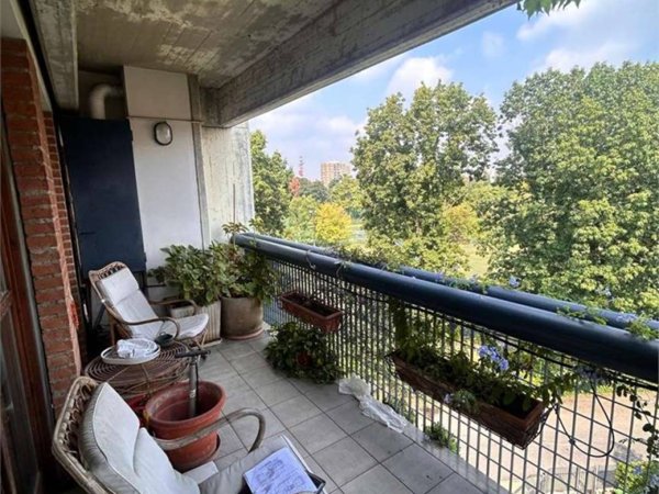 appartamento in vendita a Milano in zona Trenno