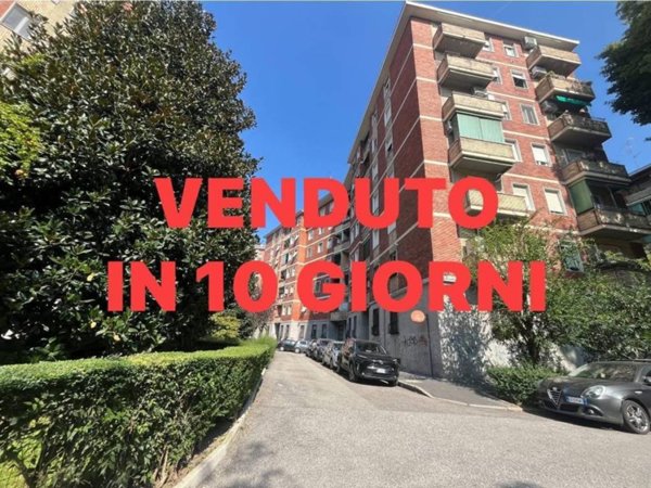 appartamento in vendita a Milano in zona Corvetto