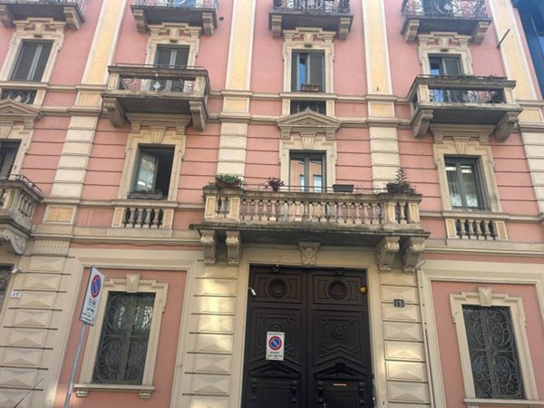 appartamento in vendita a Milano in zona Porta Nuova
