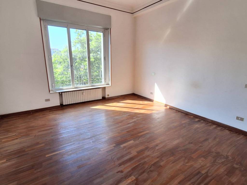 appartamento in vendita a Milano in zona Centro Direzionale