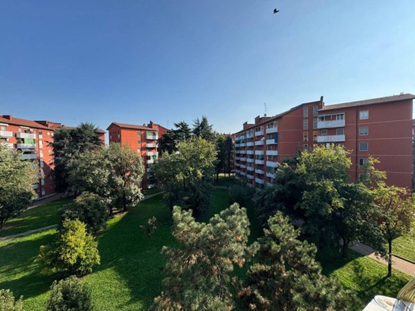 appartamento in vendita a Milano in zona Forlanini