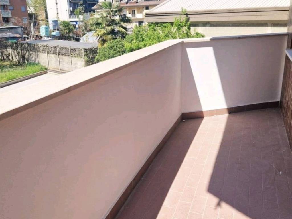 appartamento in vendita a Milano in zona Corvetto