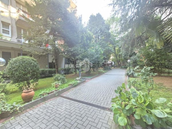 appartamento in vendita a Milano in zona Città Studi