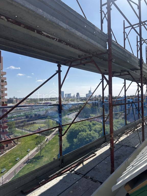 appartamento in vendita a Milano in zona Ghisolfa