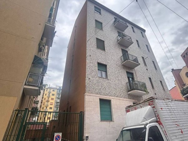 appartamento in vendita a Milano in zona Piazzale Lodi