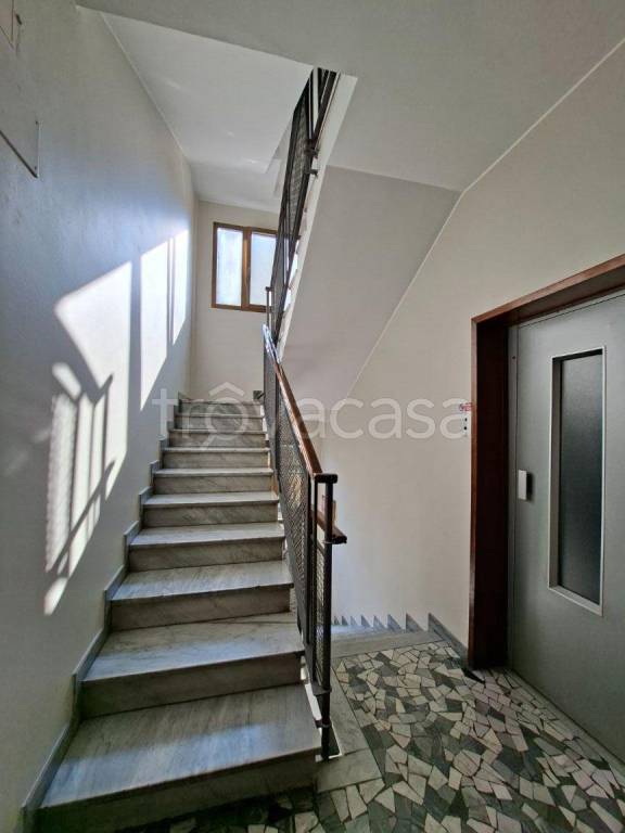 appartamento in vendita a Milano in zona Piazzale Lodi