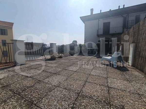 appartamento in vendita a Milano in zona Garegnano