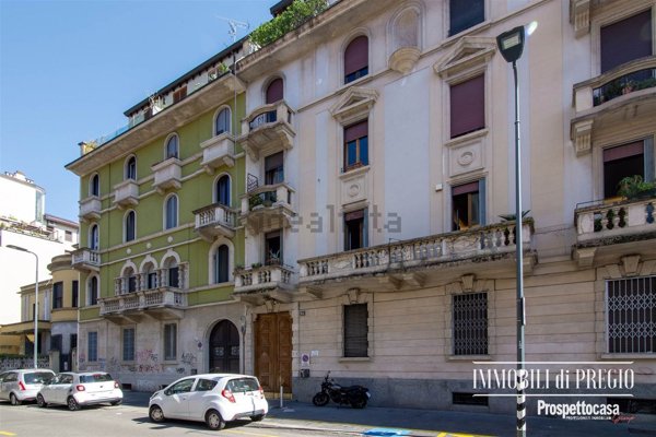 appartamento in vendita a Milano in zona Bocconi