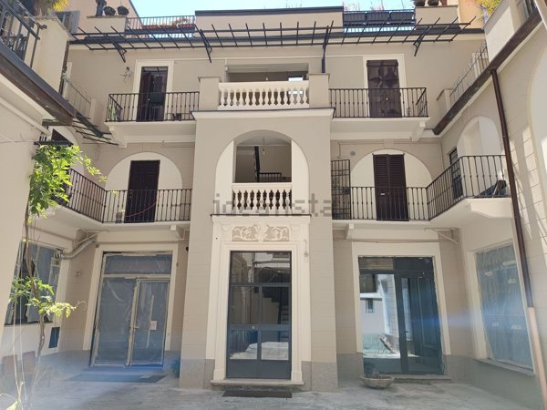 appartamento in vendita a Milano in zona Porta Venezia
