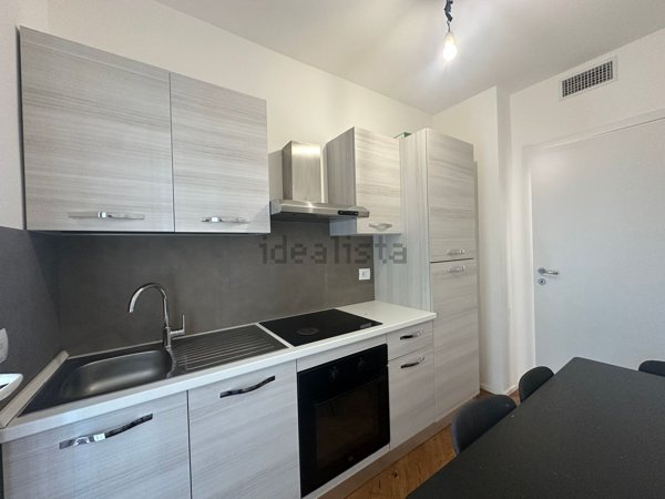 appartamento in vendita a Milano in zona Barona