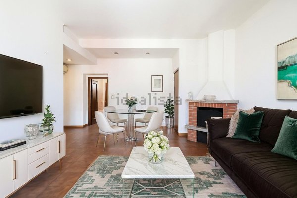 appartamento in vendita a Milano in zona Isola