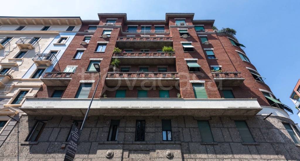 appartamento in vendita a Milano in zona Città Studi