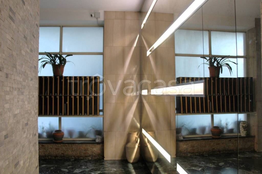 appartamento in vendita a Milano in zona Città Studi