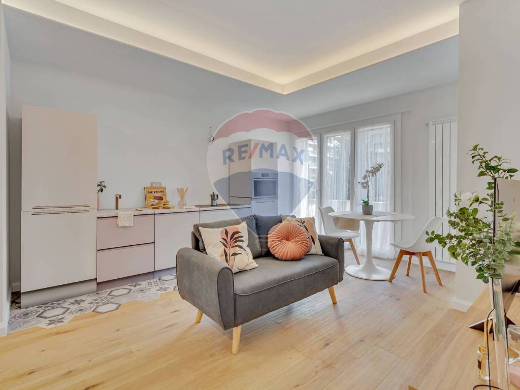 appartamento in vendita a Milano in zona Sempione