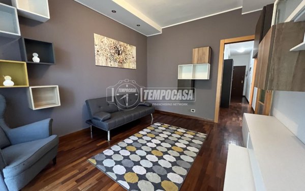 appartamento in vendita a Milano in zona Crescenzago