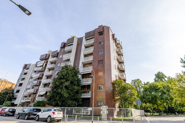 appartamento in vendita a Milano in zona Vigentino