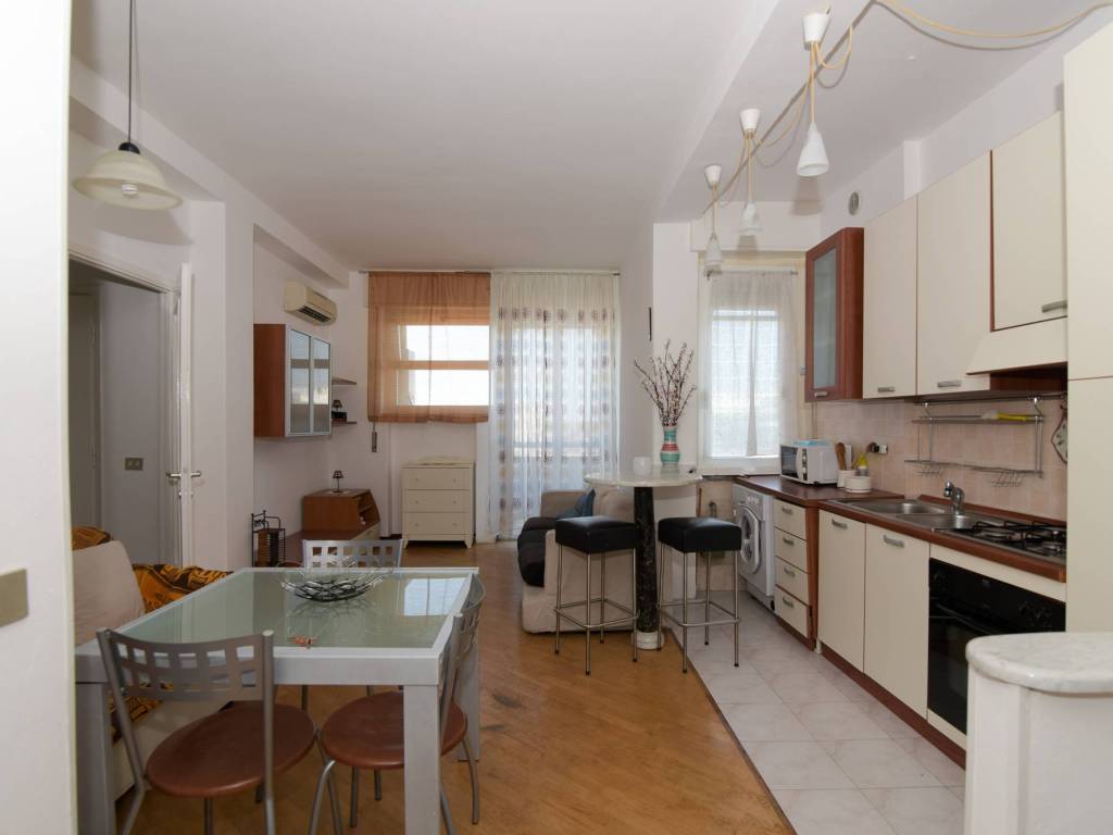appartamento in vendita a Milano in zona Città Studi