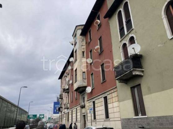 appartamento in vendita a Milano in zona Vialba