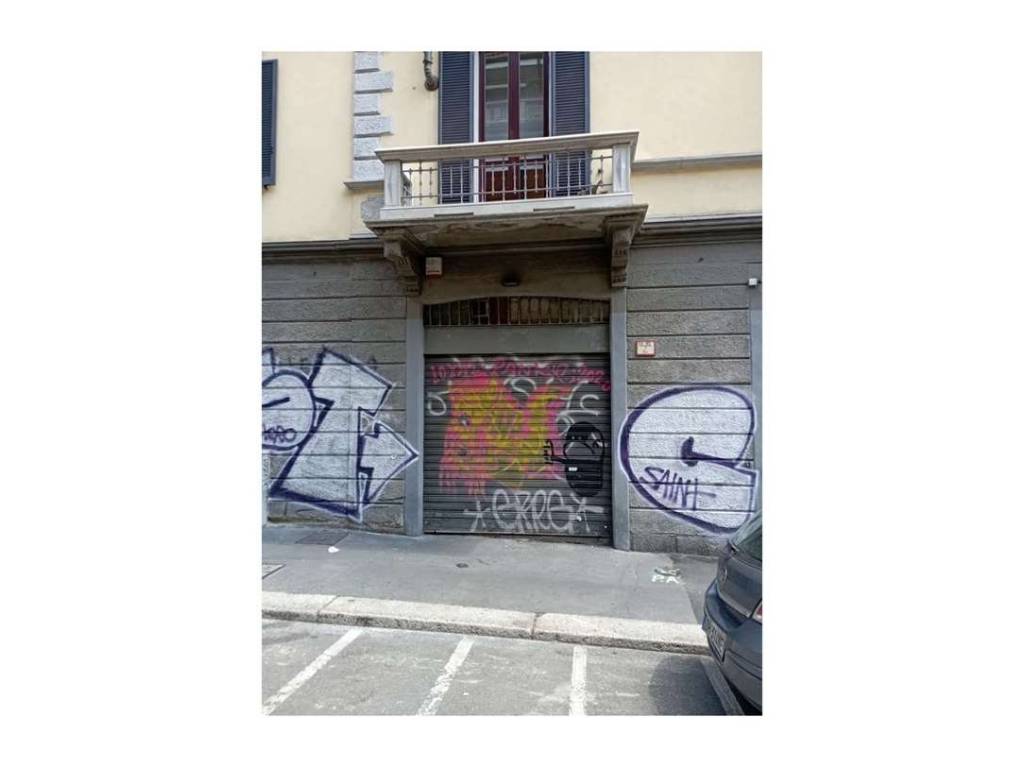 negozio in vendita a Milano in zona Isola