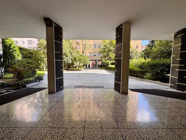 appartamento in vendita a Milano in zona Solari
