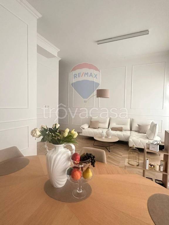 appartamento in vendita a Milano in zona Il Portello