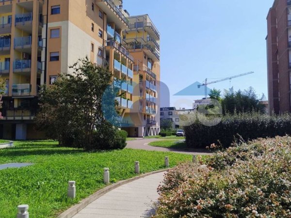 appartamento in vendita a Milano in zona Precotto