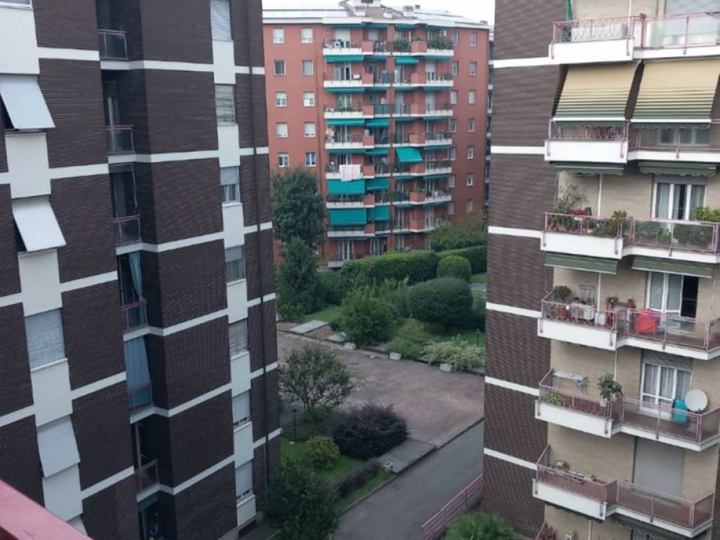 appartamento in vendita a Milano in zona Bicocca