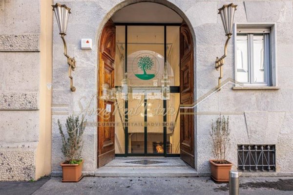 locale commerciale in vendita a Milano in zona Cinque Giornate