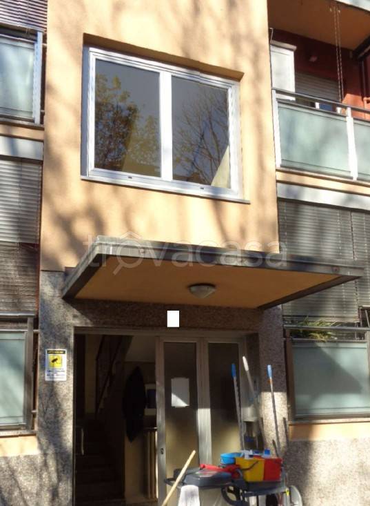 appartamento in vendita a Milano in zona Gallaratese