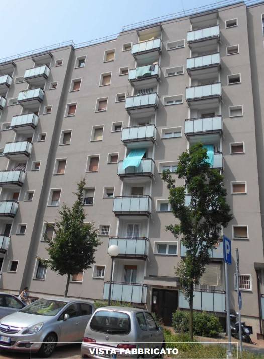 appartamento in vendita a Milano in zona Quarto Oggiaro