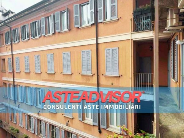 appartamento in vendita a Milano in zona Porta Garibaldi