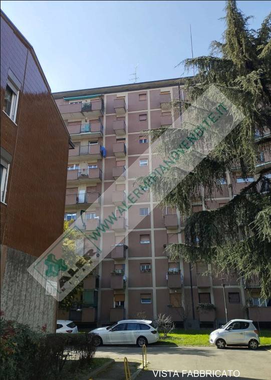 appartamento in vendita a Milano in zona Comasina