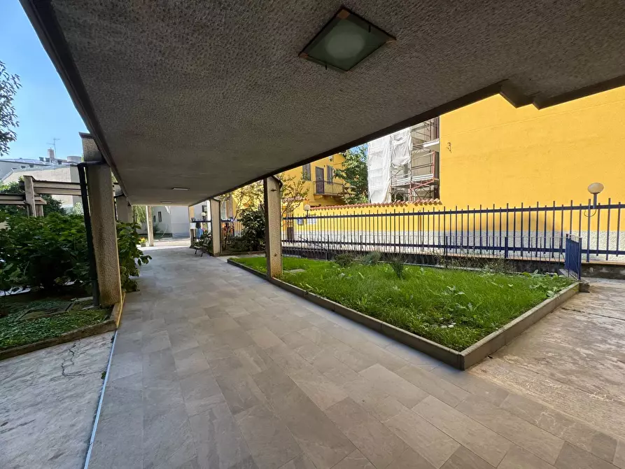 appartamento in vendita a Milano in zona Porta Ticinese