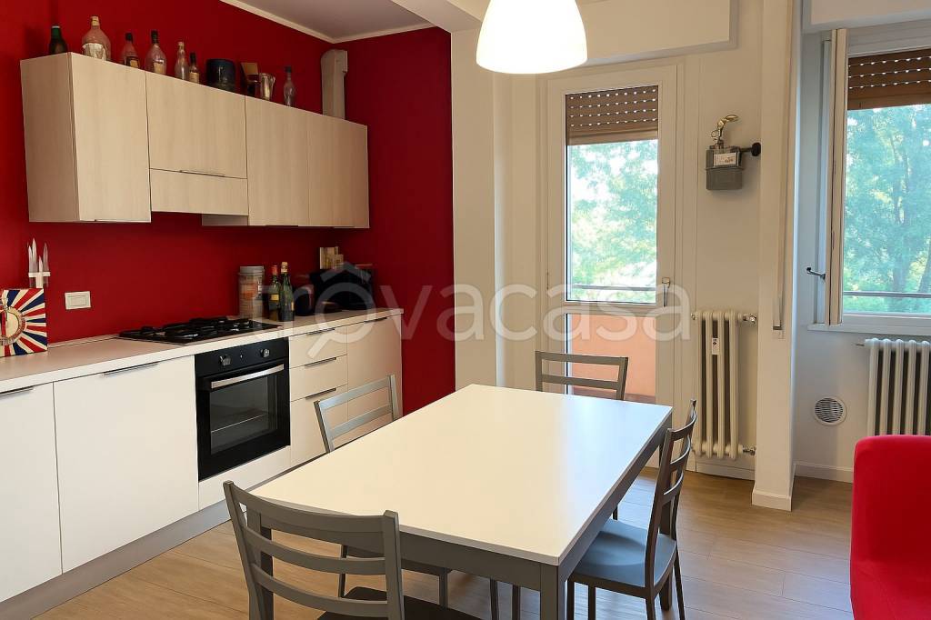 appartamento in vendita a Milano in zona Corvetto
