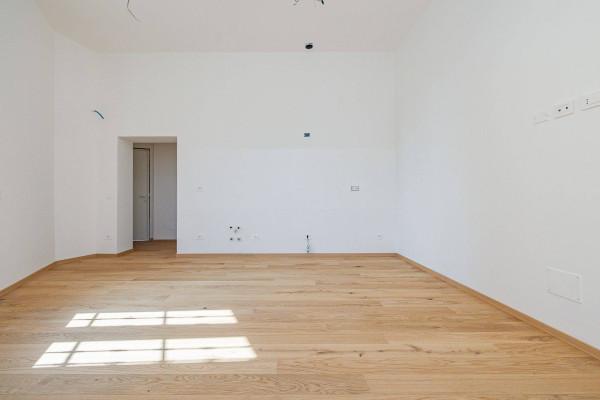 appartamento in vendita a Milano in zona Quarto Cagnino