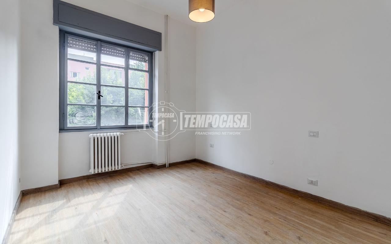 appartamento in vendita a Milano in zona Calvairate