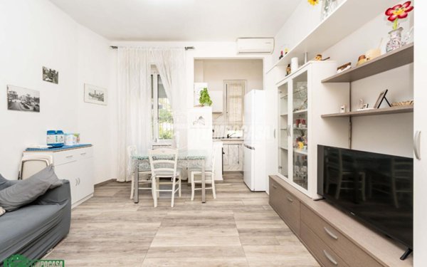 appartamento in vendita a Milano in zona Turro