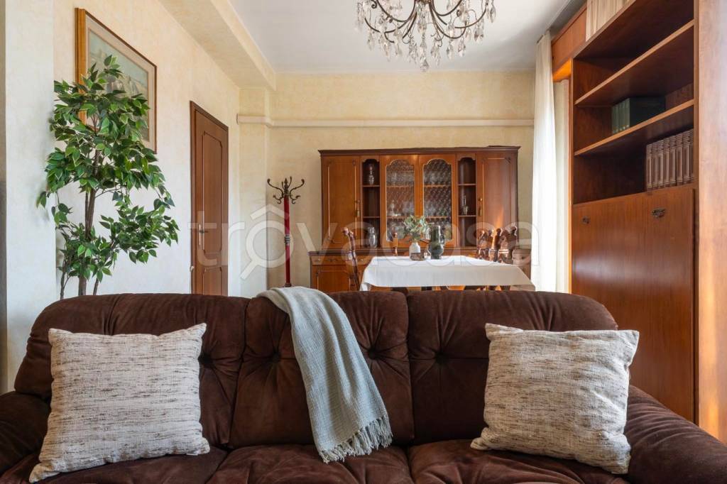 appartamento in vendita a Milano in zona Bruzzano