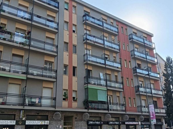 appartamento in vendita a Milano in zona Corvetto