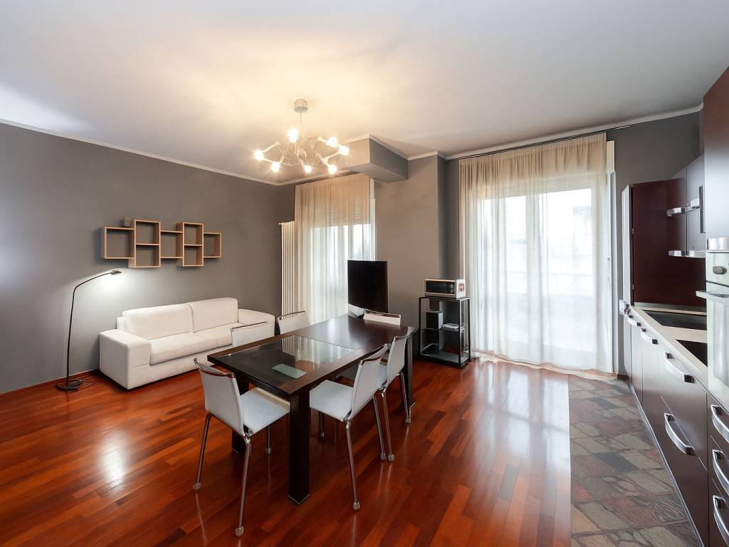 appartamento in vendita a Milano in zona Città Studi