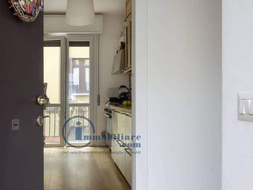 appartamento in vendita a Milano in zona Barona