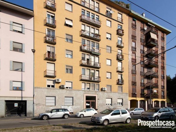 appartamento in vendita a Milano in zona Barona