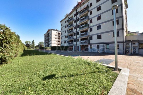 appartamento in vendita a Milano in zona Bruzzano