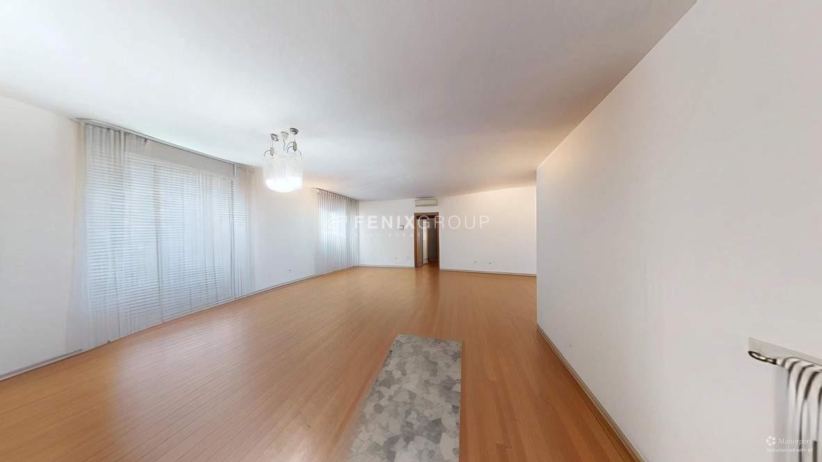 appartamento in vendita a Milano in zona Guastalla